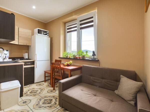 Apartament Folkowy Wujek Pod Gromadzyniem 下乌斯奇基 外观 照片