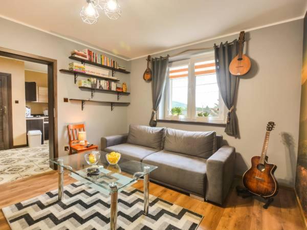 Apartament Folkowy Wujek Pod Gromadzyniem 下乌斯奇基 外观 照片